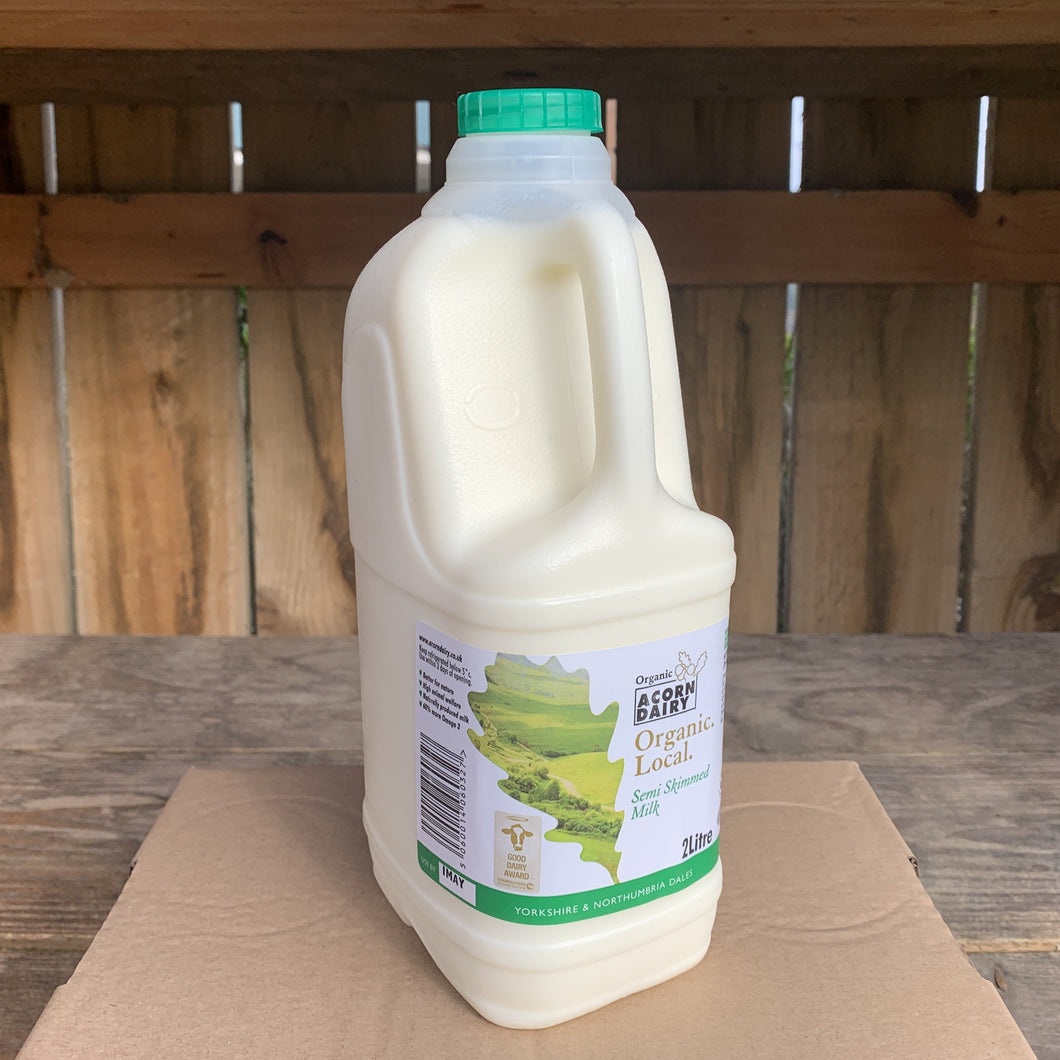 Acorn Organic Milk - Semi Skimmed